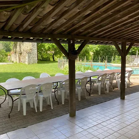 Stephano Pour Un Week-end Festif Casa vacanze Saint-Amans-de-Pellagal