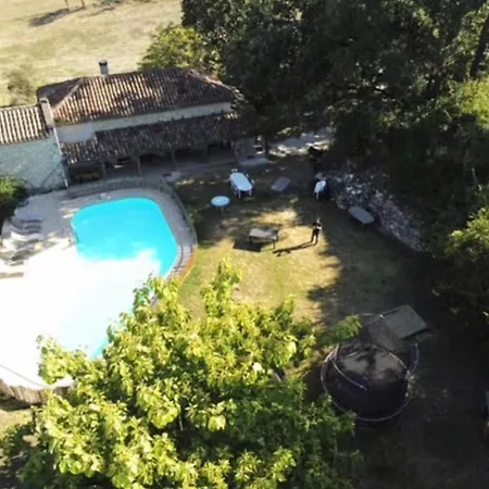 Stephano Pour Un Week-end Festif *