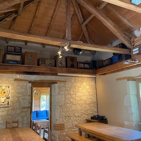 Stephano Pour Un Week-end Festif Holiday home Saint-Amans-de-Pellagal